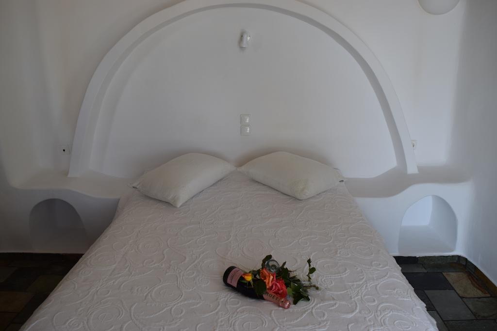 Villa Irini Panormos  Room photo